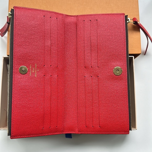 Louis Vuitton classic monogram long wallet with red interior - Picture 2 of 4